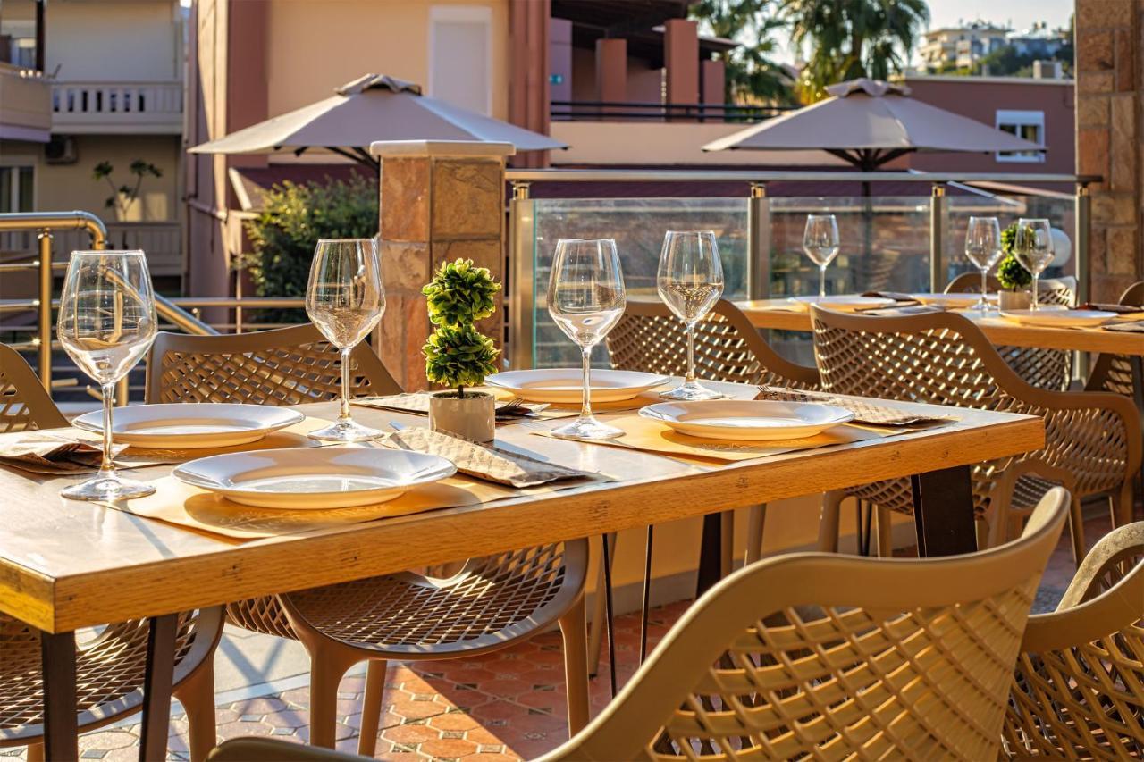 Theos Village Apartments カト・ダラトソ エクステリア 写真
