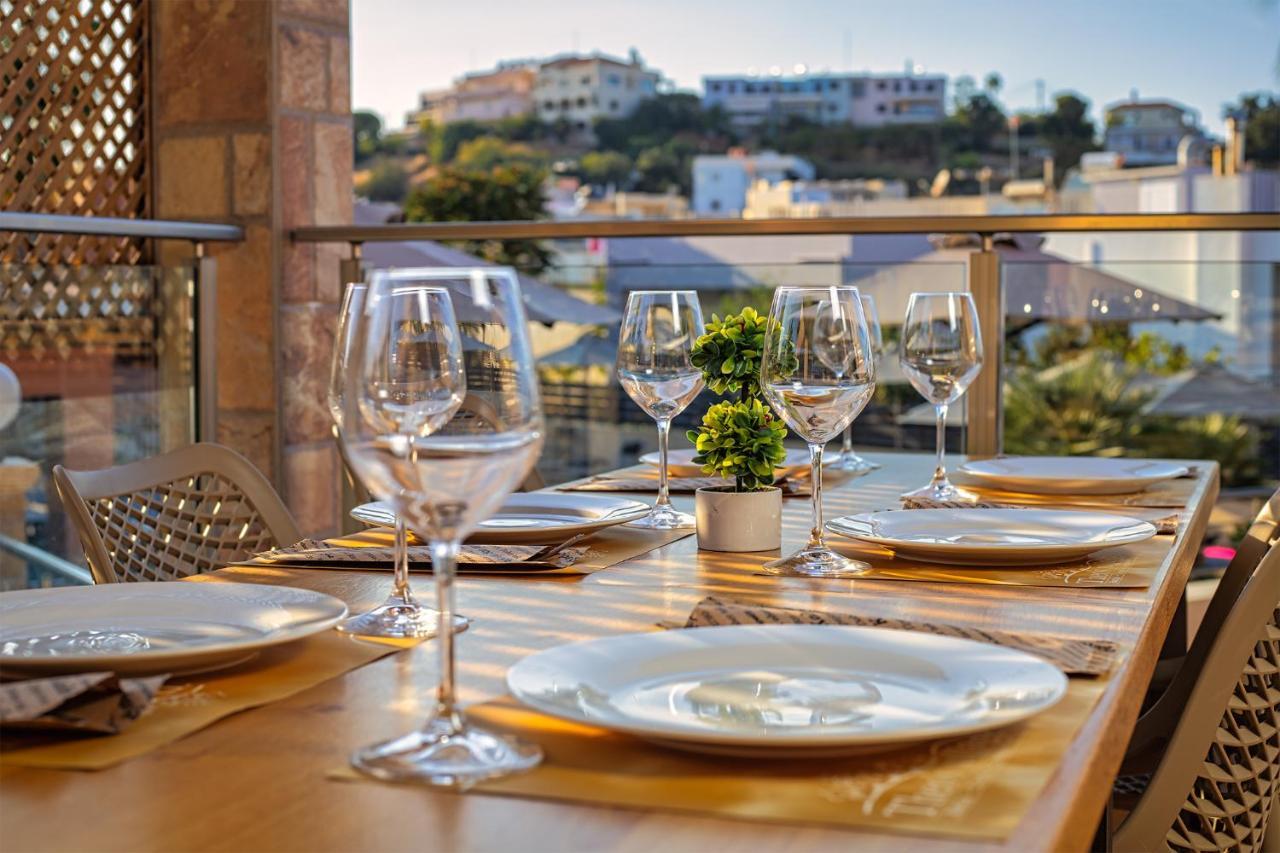 Theos Village Apartments カト・ダラトソ エクステリア 写真
