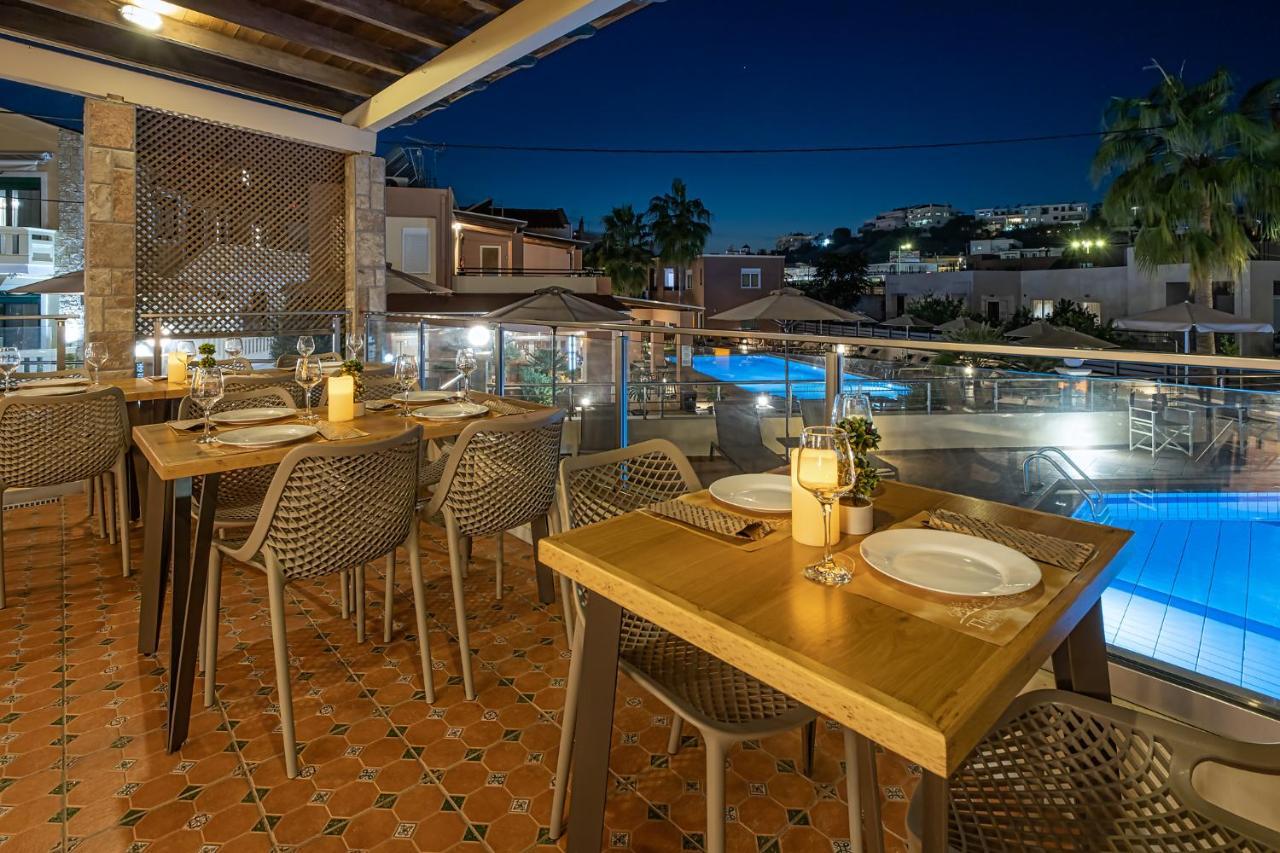 Theos Village Apartments カト・ダラトソ エクステリア 写真