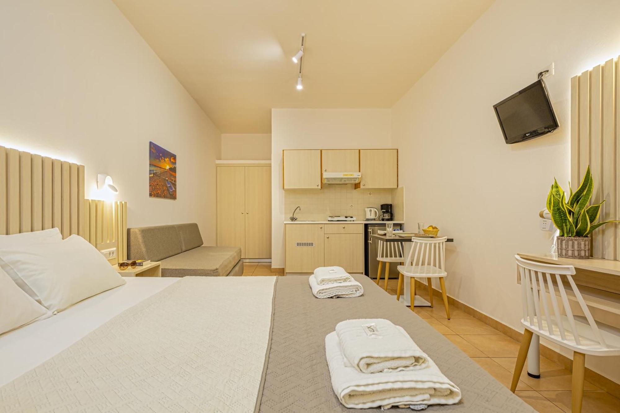 Theos Village Apartments カト・ダラトソ エクステリア 写真